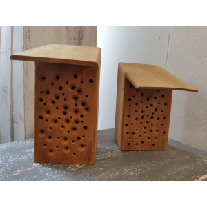 Ecologisch insectenhotel bijenhotel van massief hardhout Ecologisch insectenhotel bijenhotel van massief hardhout